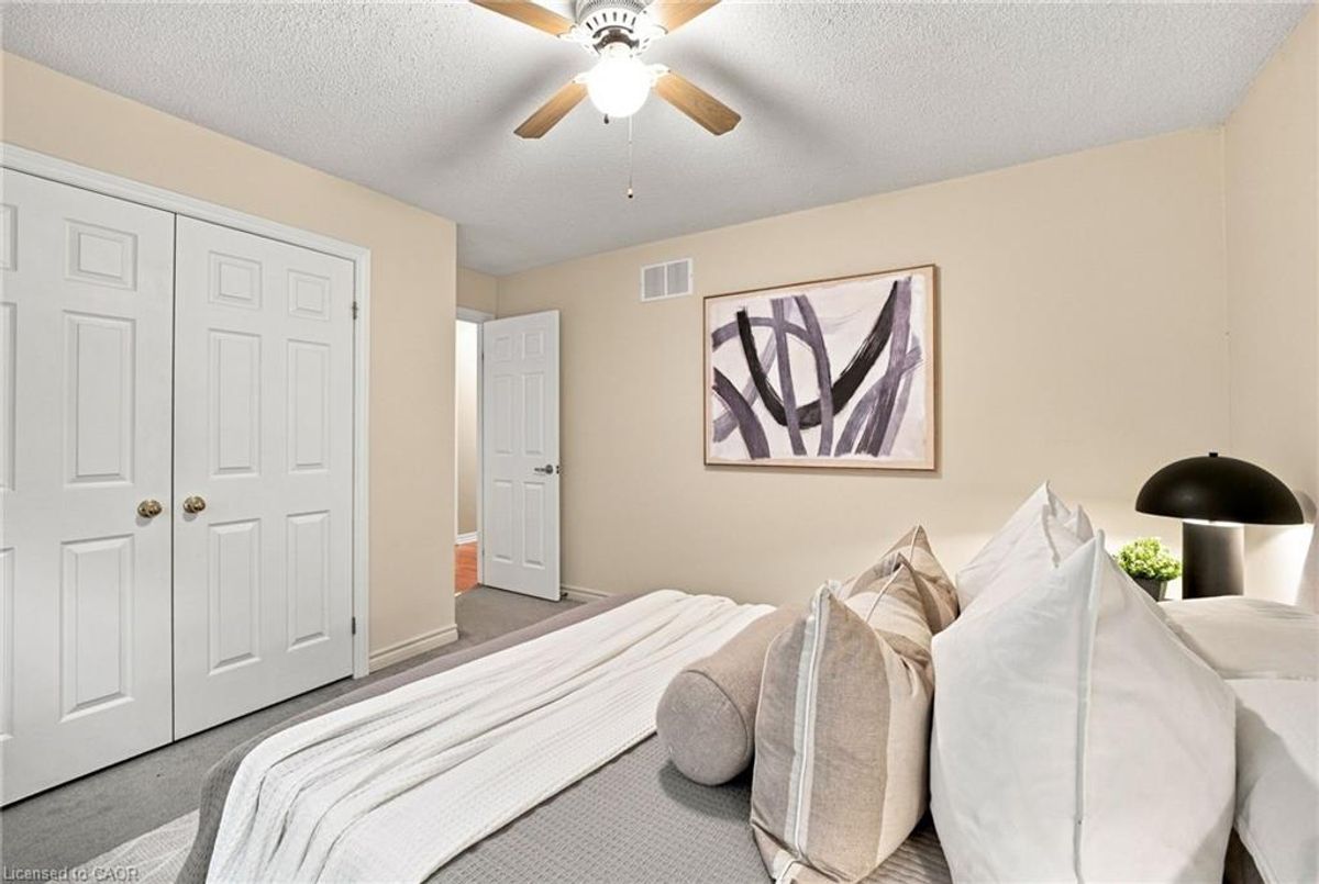 img-gallery