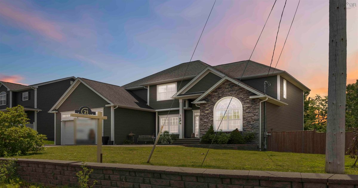 2 Lacy Anne Avenue Enfield