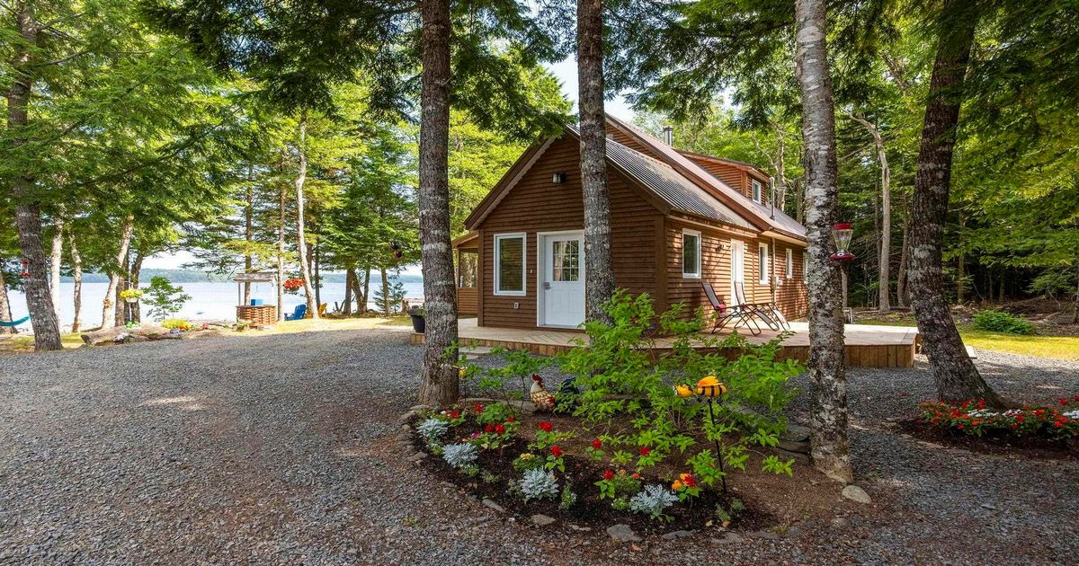 945 High Landing Road Parkdale