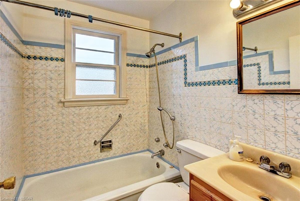 1013 Feren Avenue London 1013 Feren Avenue London