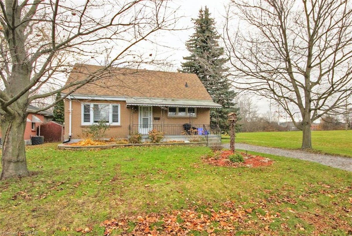 1013 Feren Avenue London 1013 Feren Avenue London