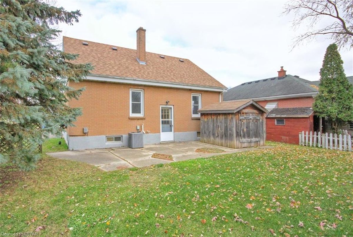 1013 Feren Avenue London 1013 Feren Avenue London