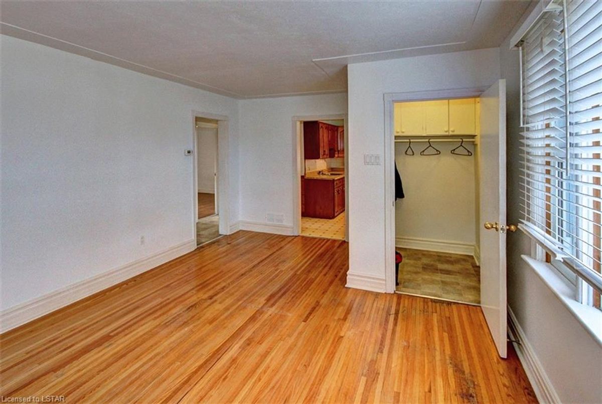 1013 Feren Avenue London 1013 Feren Avenue London