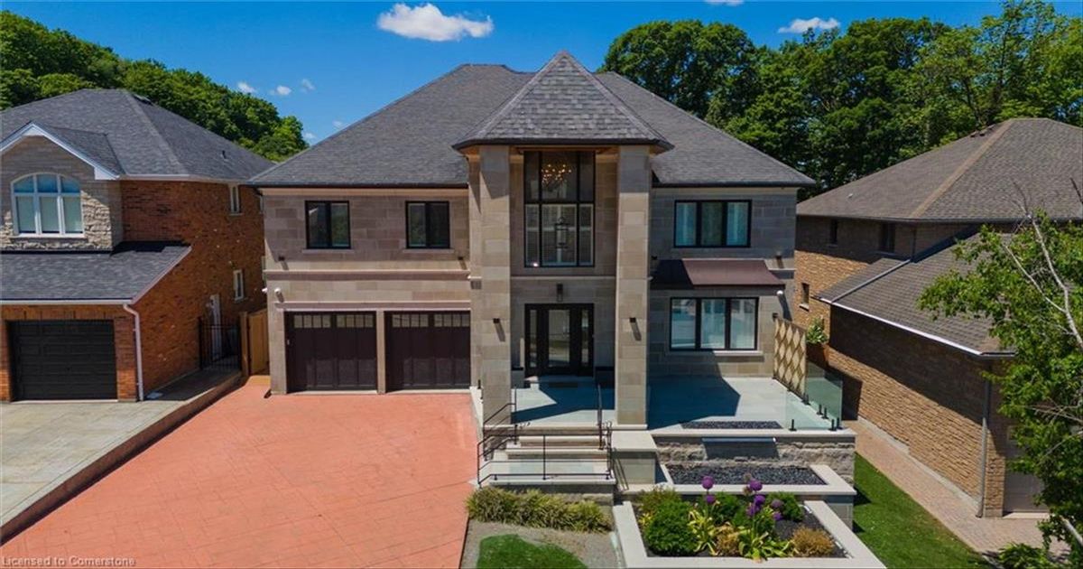 76 Adriatic Boulevard  Stoney Creek