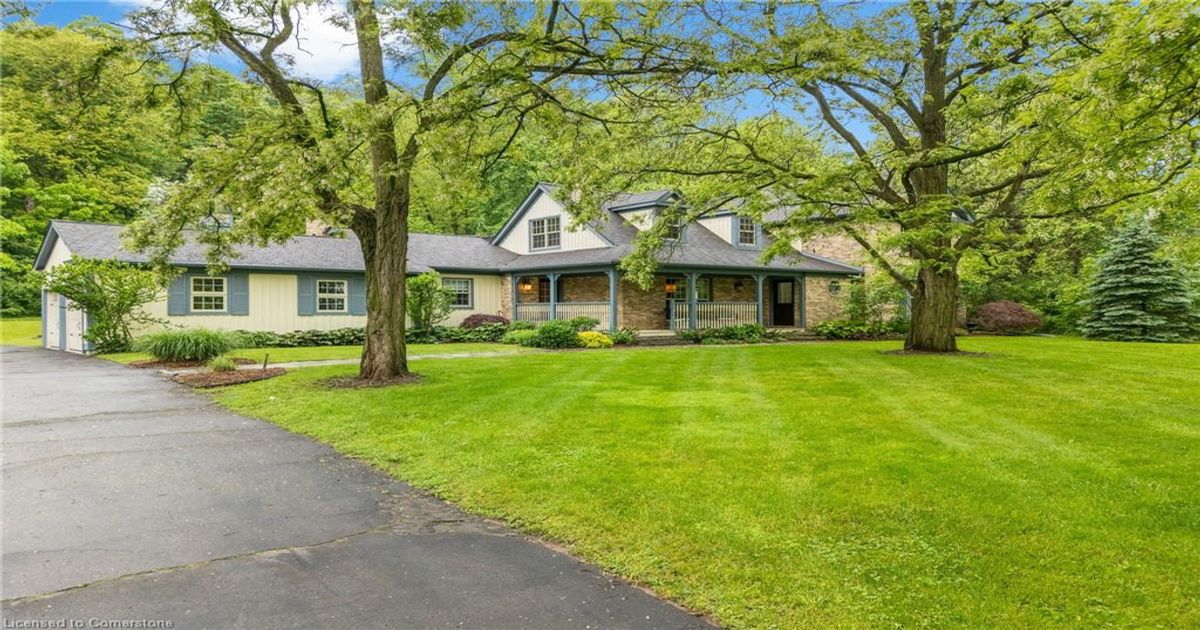 1146 West River Road  Cambridge