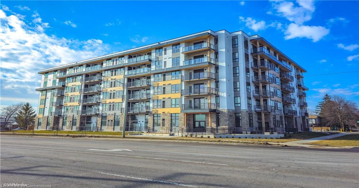 101 Golden Eagle Road  Waterloo
