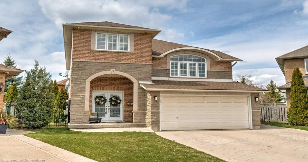 5 Mansion Court  Hamilton