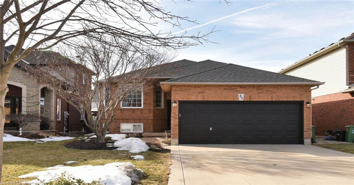 47 Eringate Drive  Stoney Creek