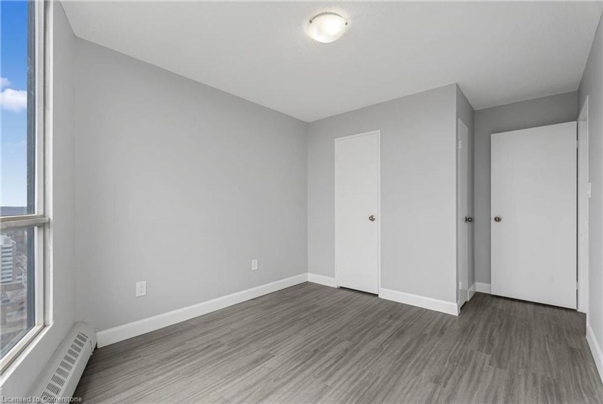 img-gallery