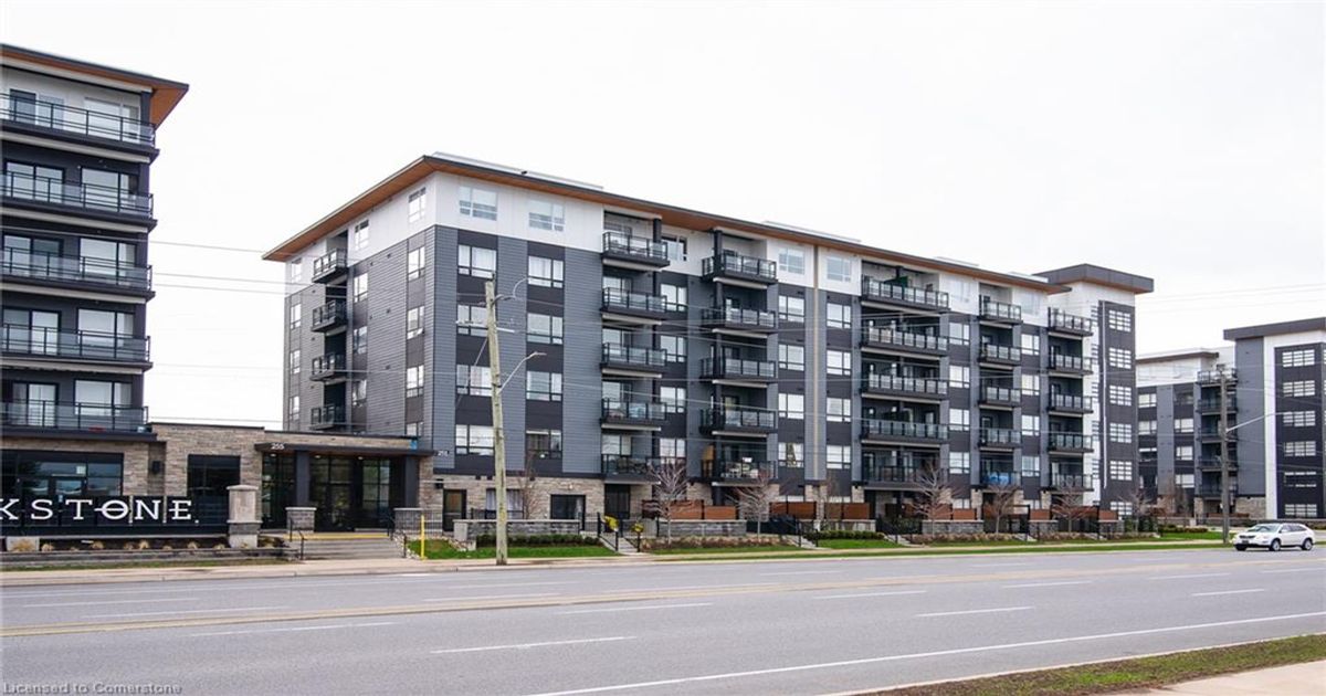 251 Northfield Drive E Waterloo