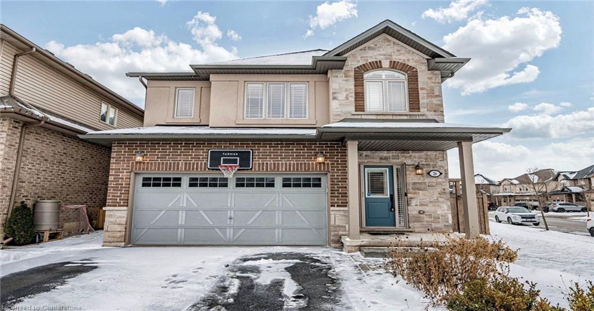 26 Winslow Way  Stoney Creek