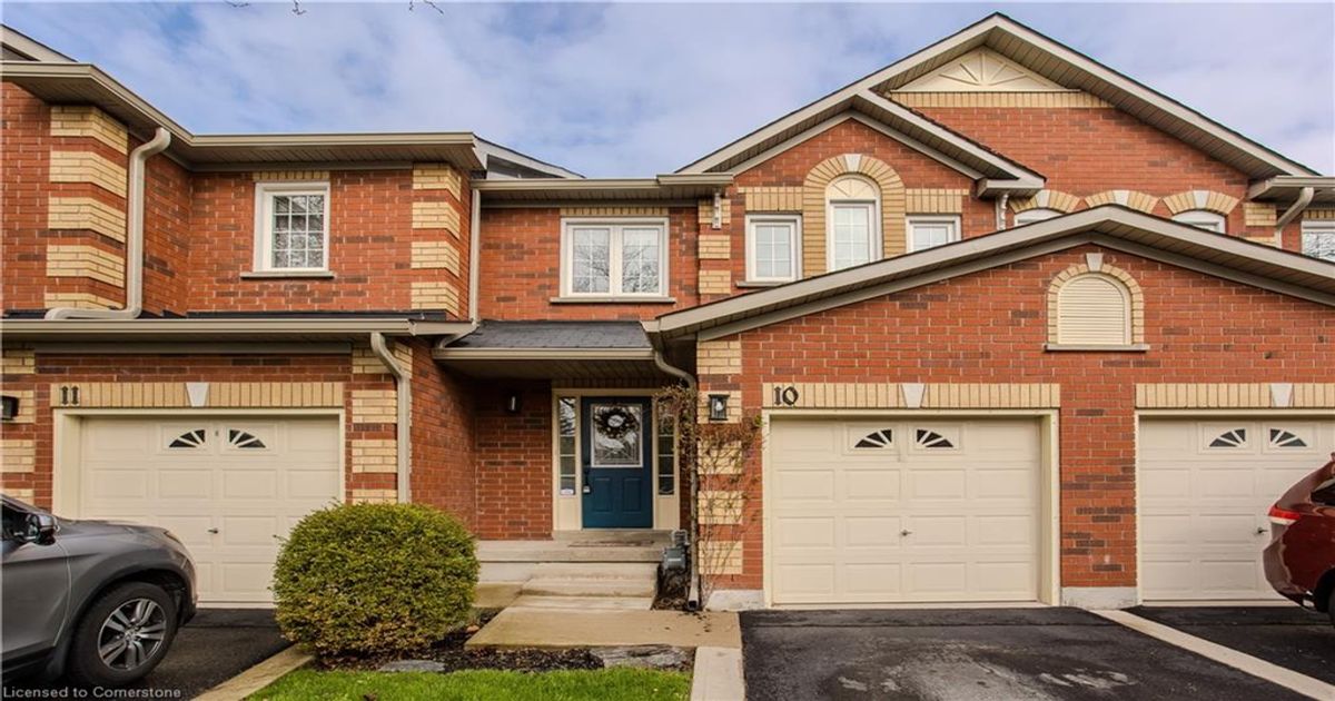 2022 Atkinson Drive  Burlington