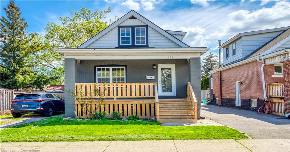 176 Garside Avenue N Hamilton