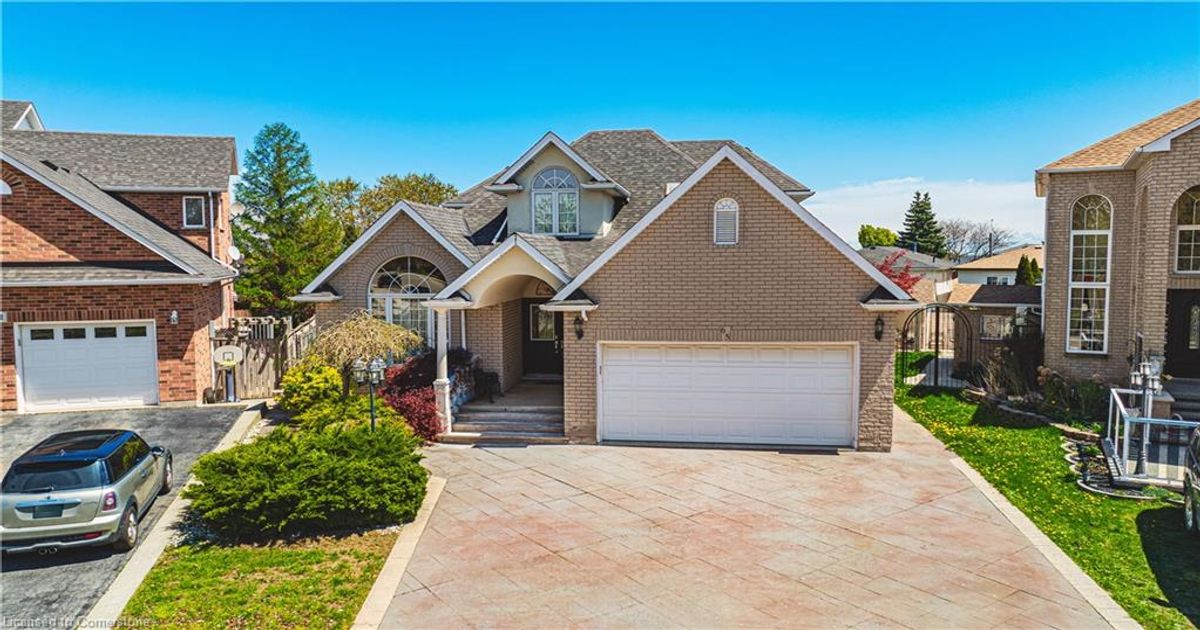 65 Mount Pleasant Drive  Hamilton
