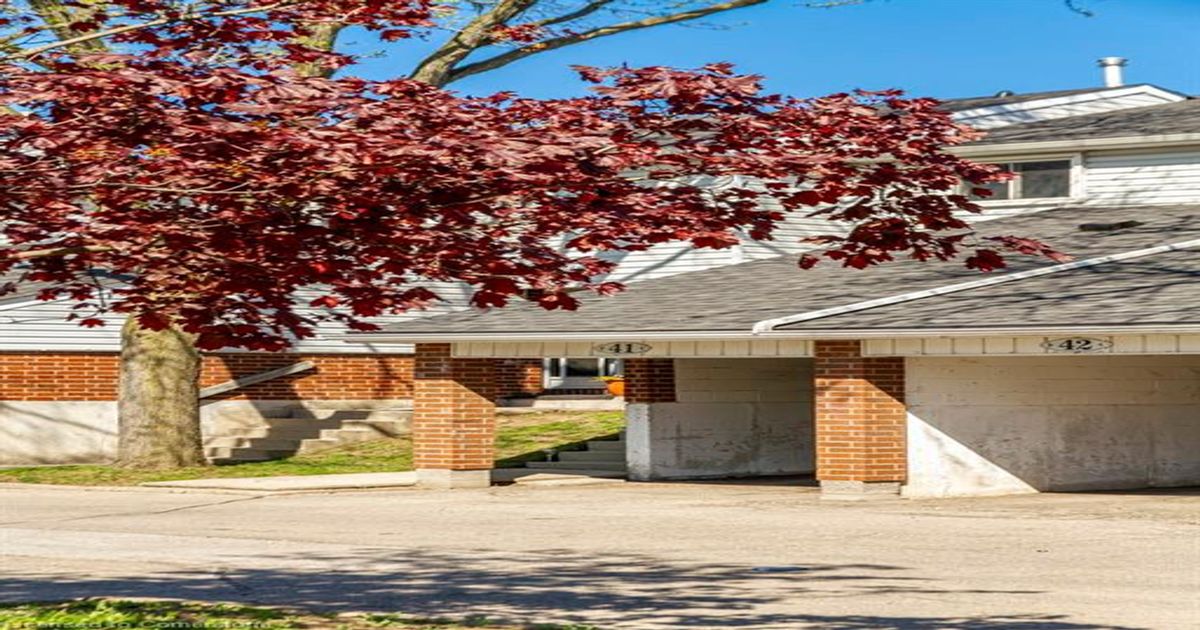 890 Limeridge Road  Hamilton