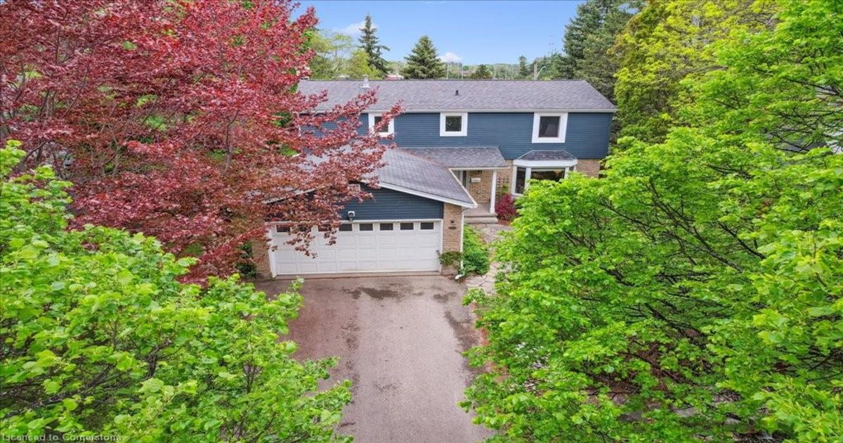 427 Stillmeadow Circle  Waterloo