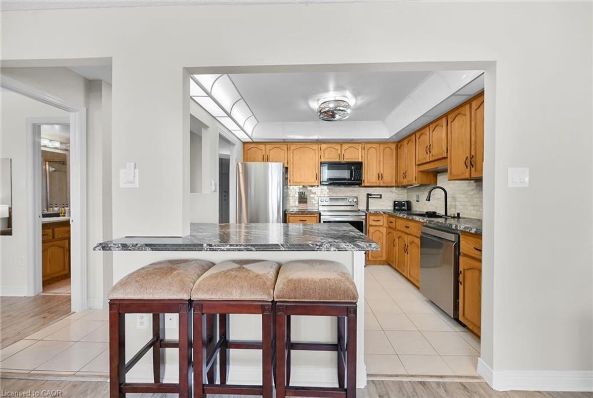 6 Village Green Boulevard Hamilton 6 Village Green Boulevard Hamilton