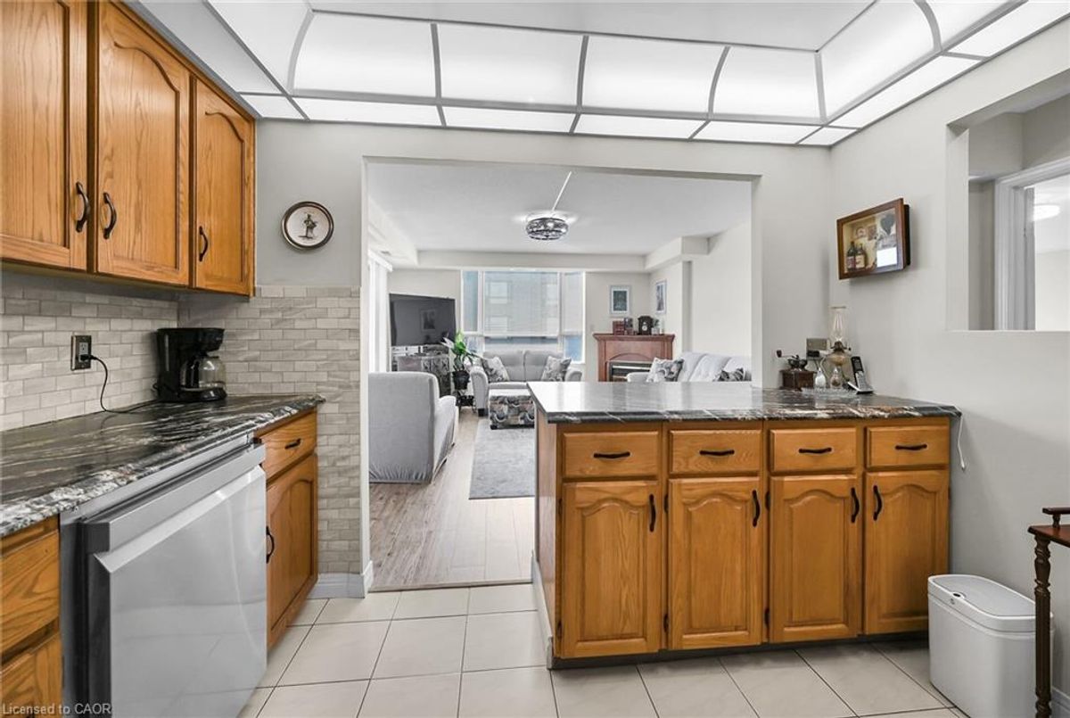 6 Village Green Boulevard Hamilton 6 Village Green Boulevard Hamilton