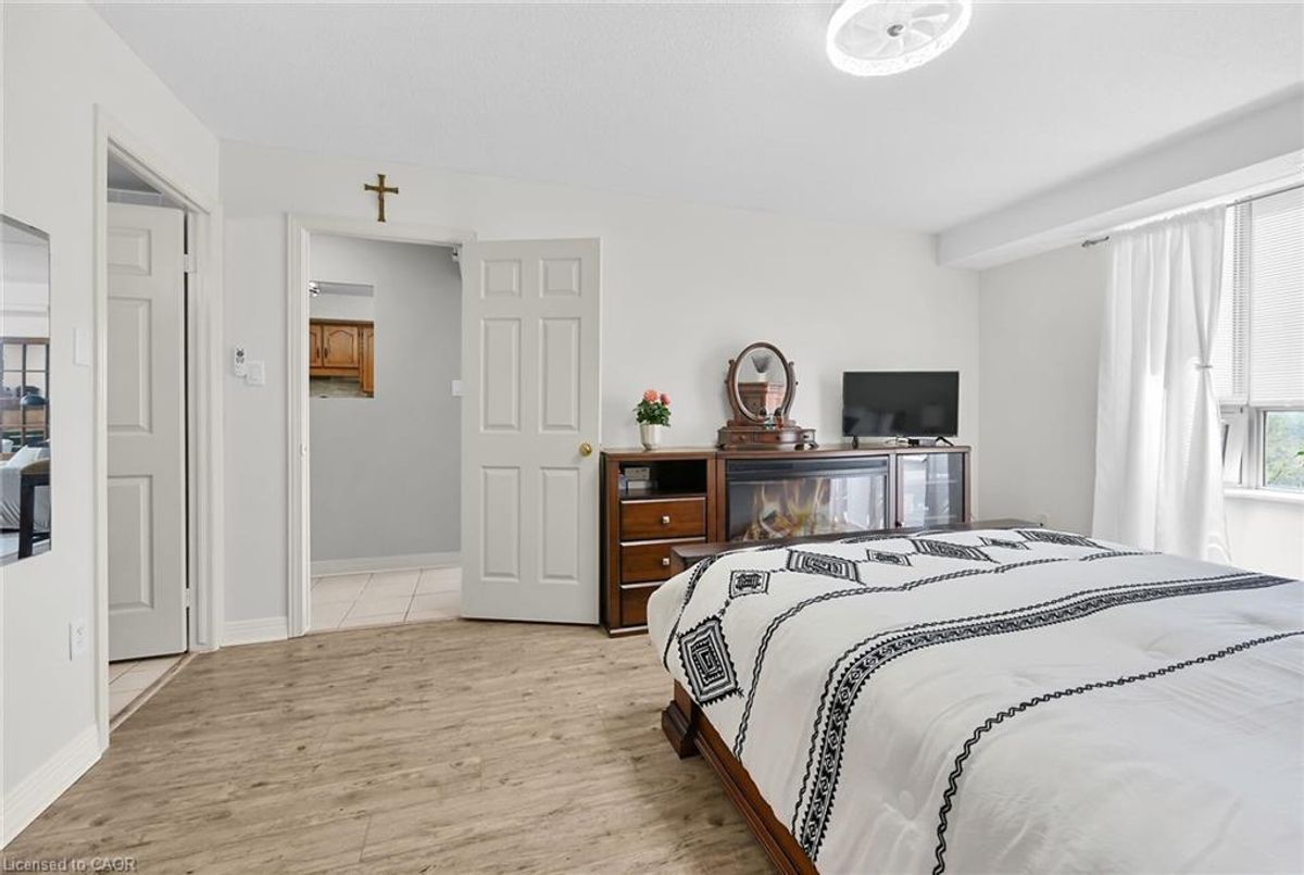 6 Village Green Boulevard Hamilton 6 Village Green Boulevard Hamilton