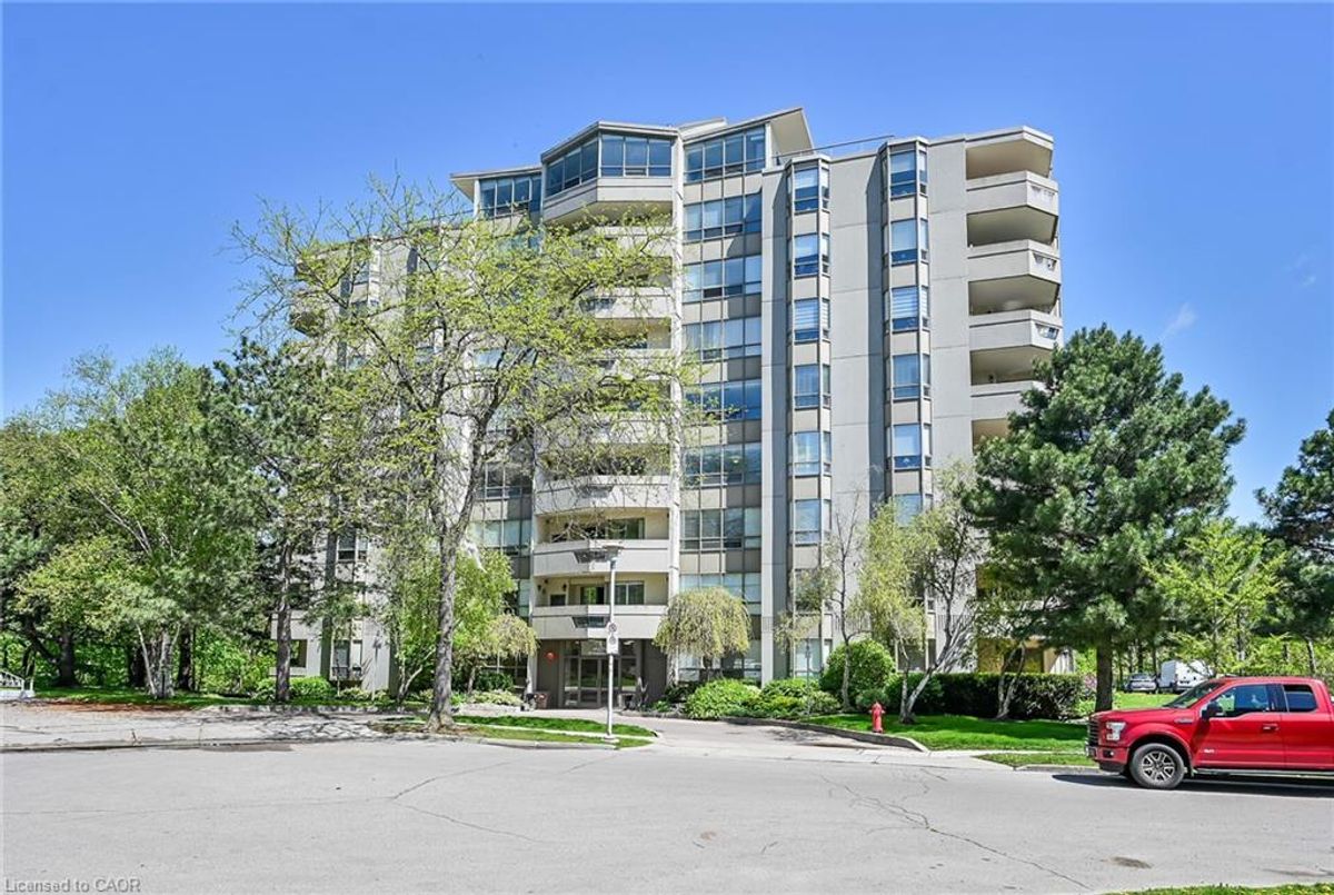 6 Village Green Boulevard Hamilton 6 Village Green Boulevard Hamilton