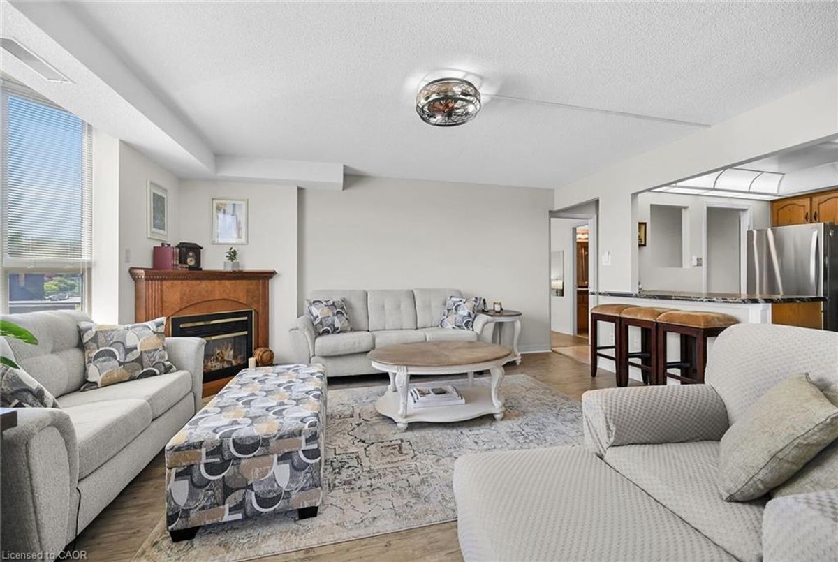 6 Village Green Boulevard Hamilton 6 Village Green Boulevard Hamilton