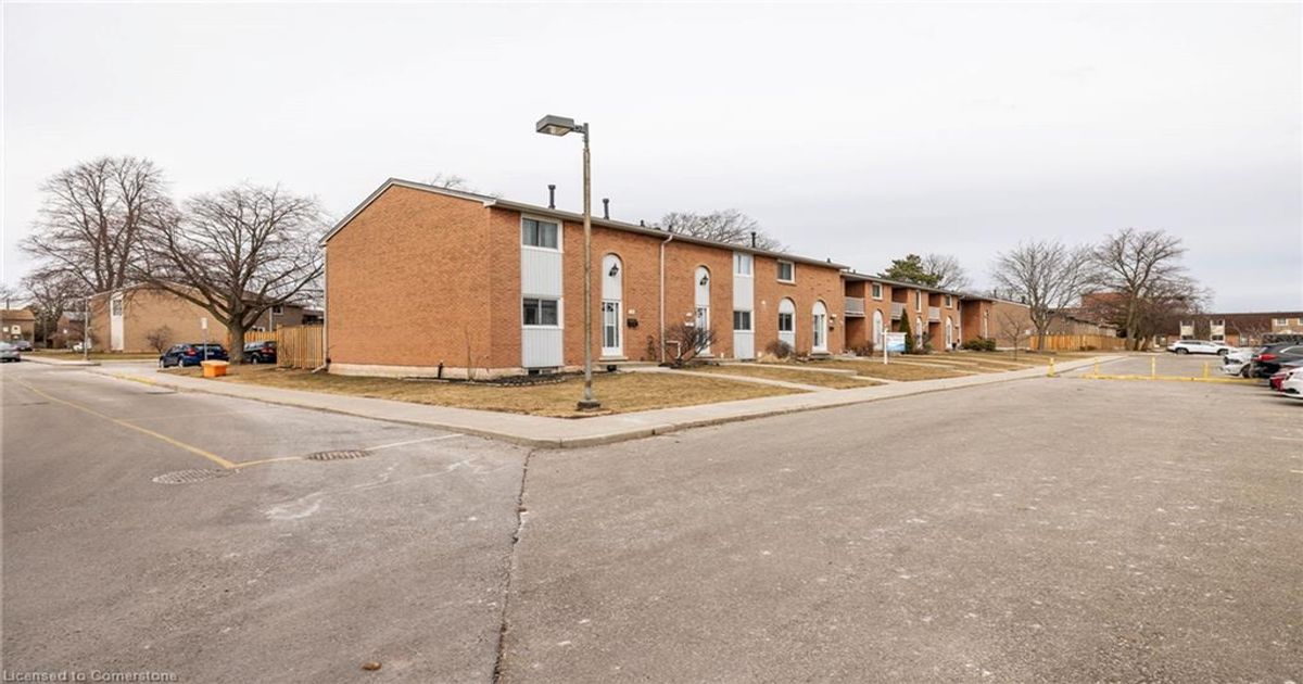 151 Gateshead Crescent  Stoney Creek
