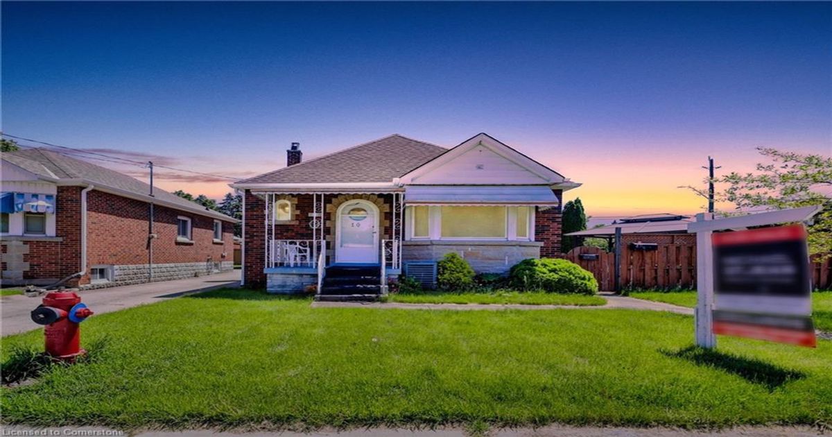 89 Cameron Avenue S Hamilton