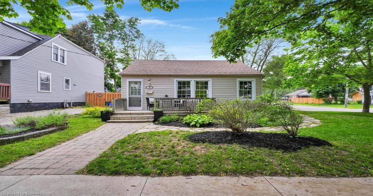 39 Brant Crescent  Kitchener