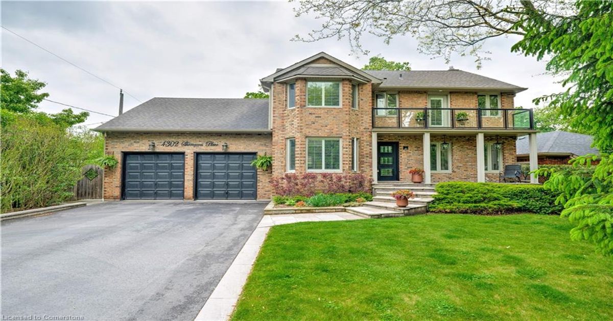 4302 Shoreacres Place  Burlington