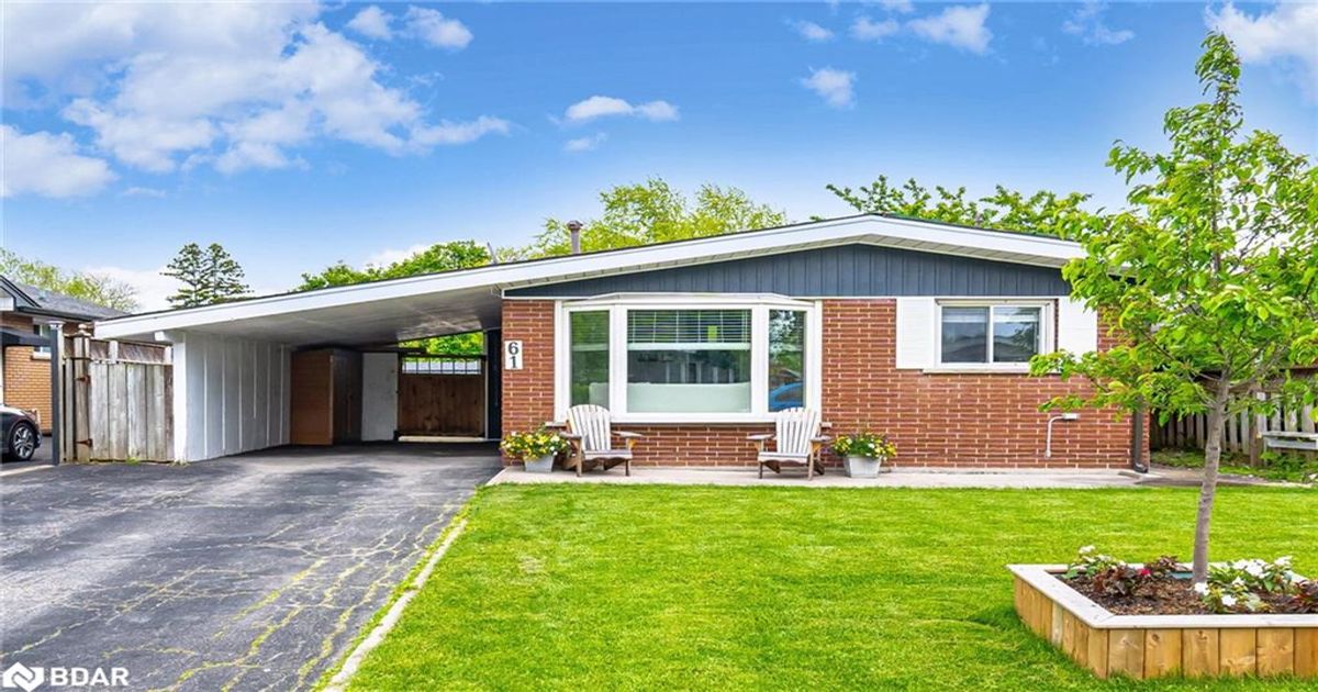 61 Lawfield Drive  Hamilton