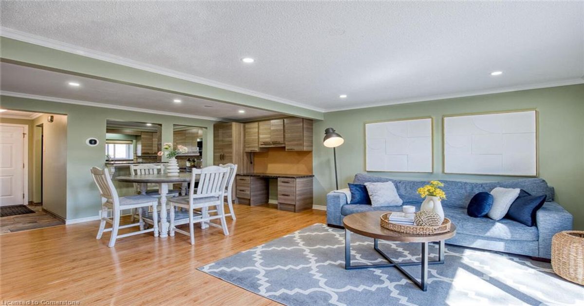 11 Grand River Boulevard  Kitchener