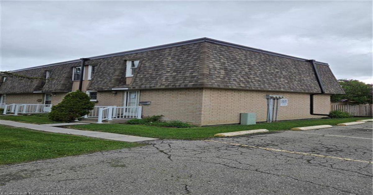 153 Limeridge Road W Hamilton