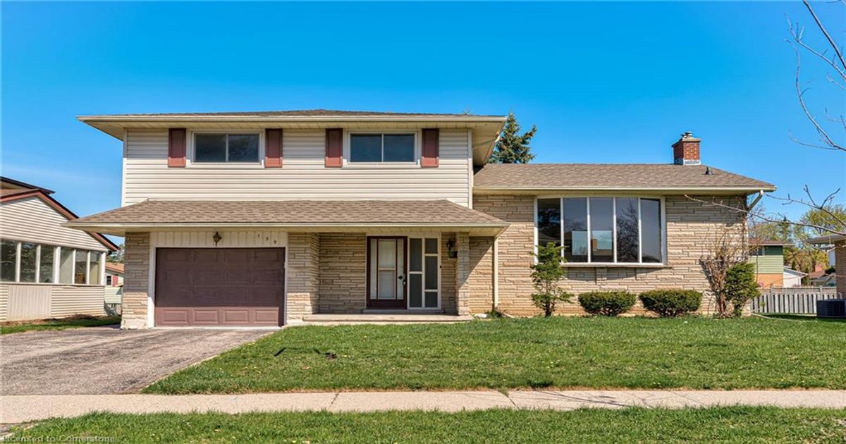 139 Strathcona Crescent  Kitchener