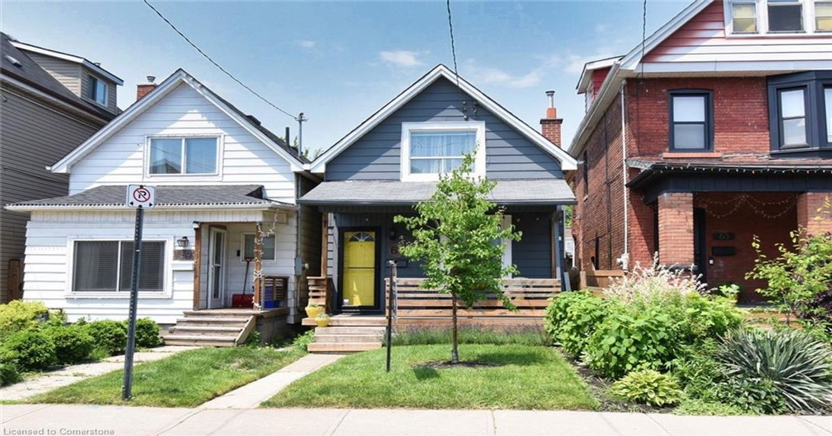 61 Chestnut Avenue  Hamilton