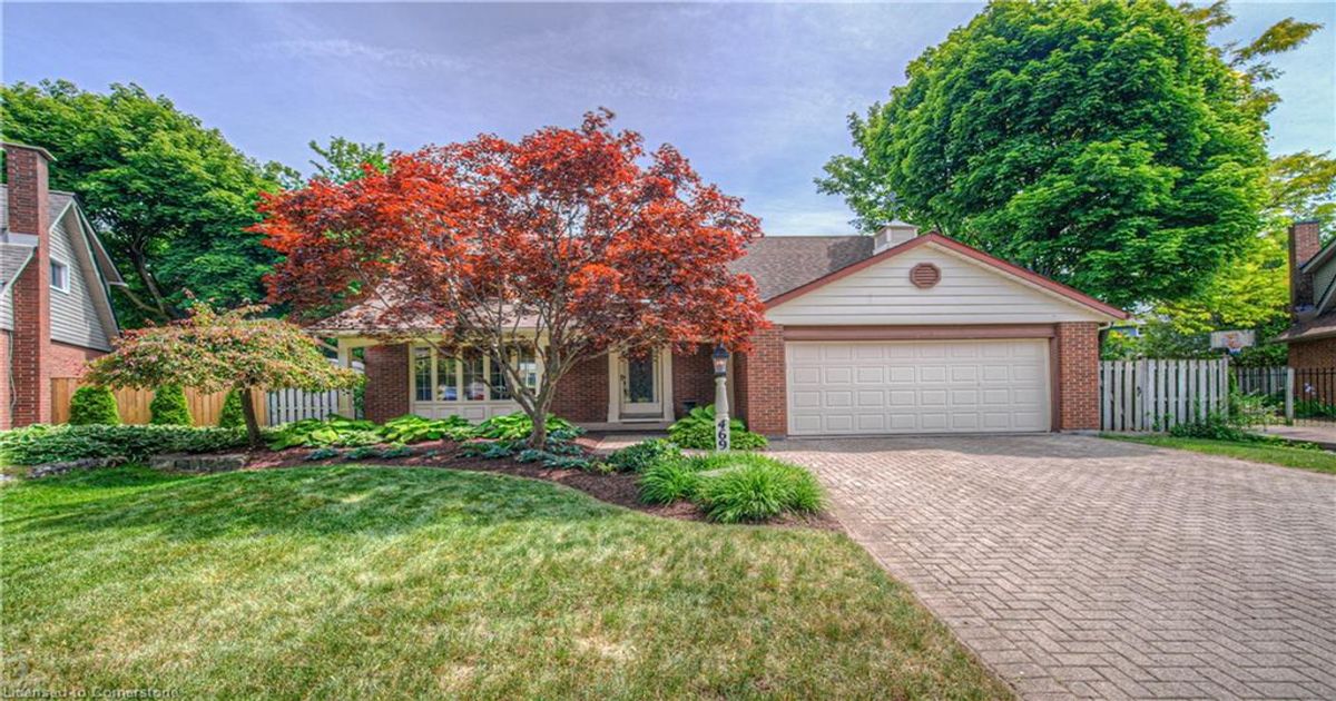 469 Hunterswood Court  Waterloo