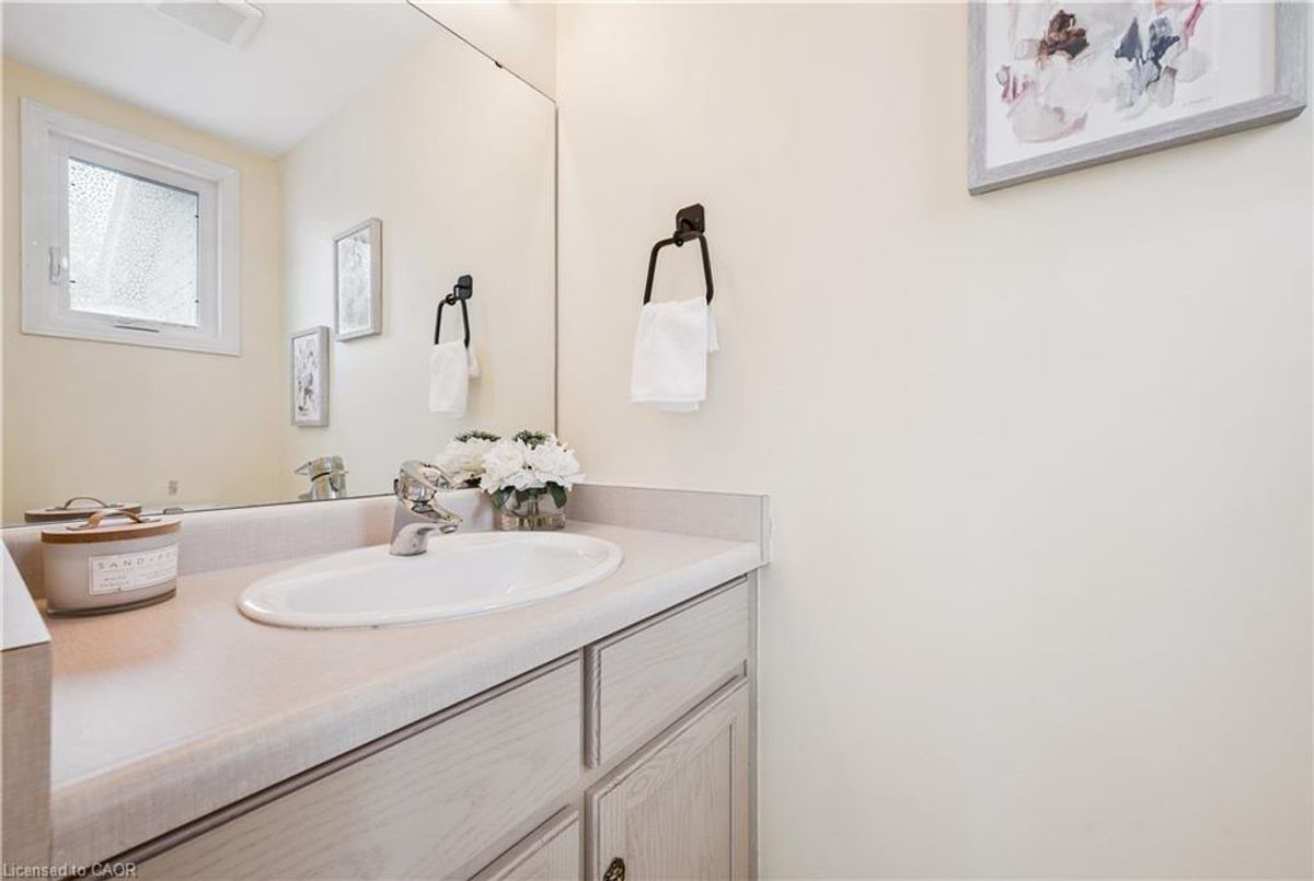 225 Benjamin Road Waterloo 225 Benjamin Road Waterloo