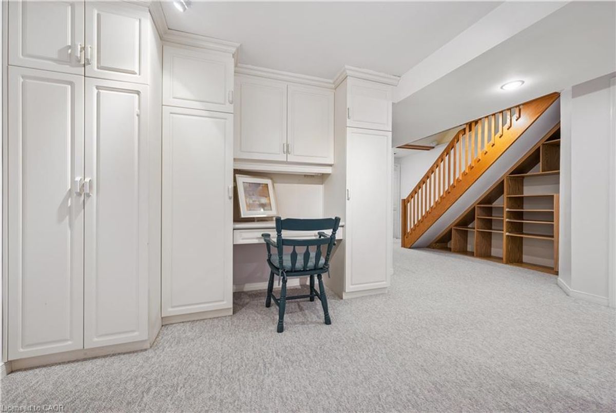 225 Benjamin Road Waterloo 225 Benjamin Road Waterloo