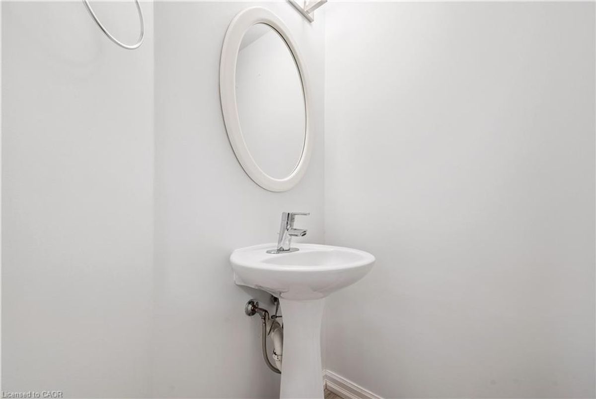 225 Benjamin Road Waterloo 225 Benjamin Road Waterloo