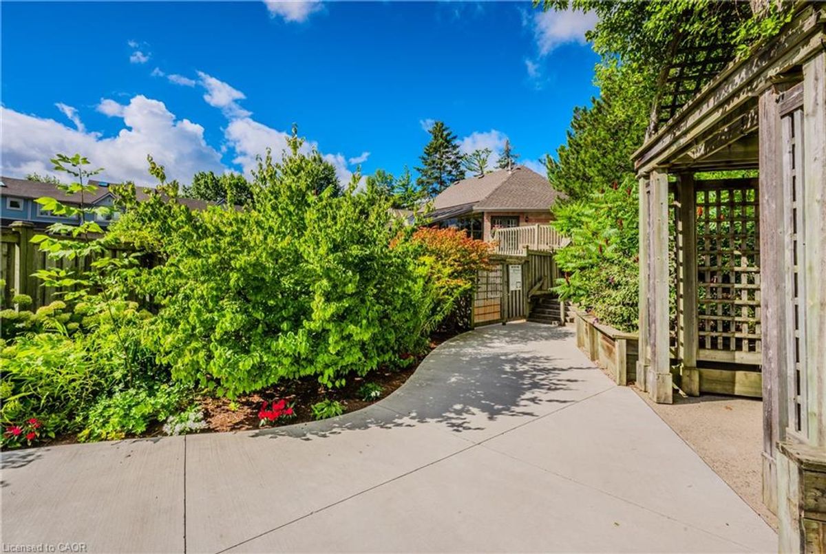 225 Benjamin Road Waterloo 225 Benjamin Road Waterloo