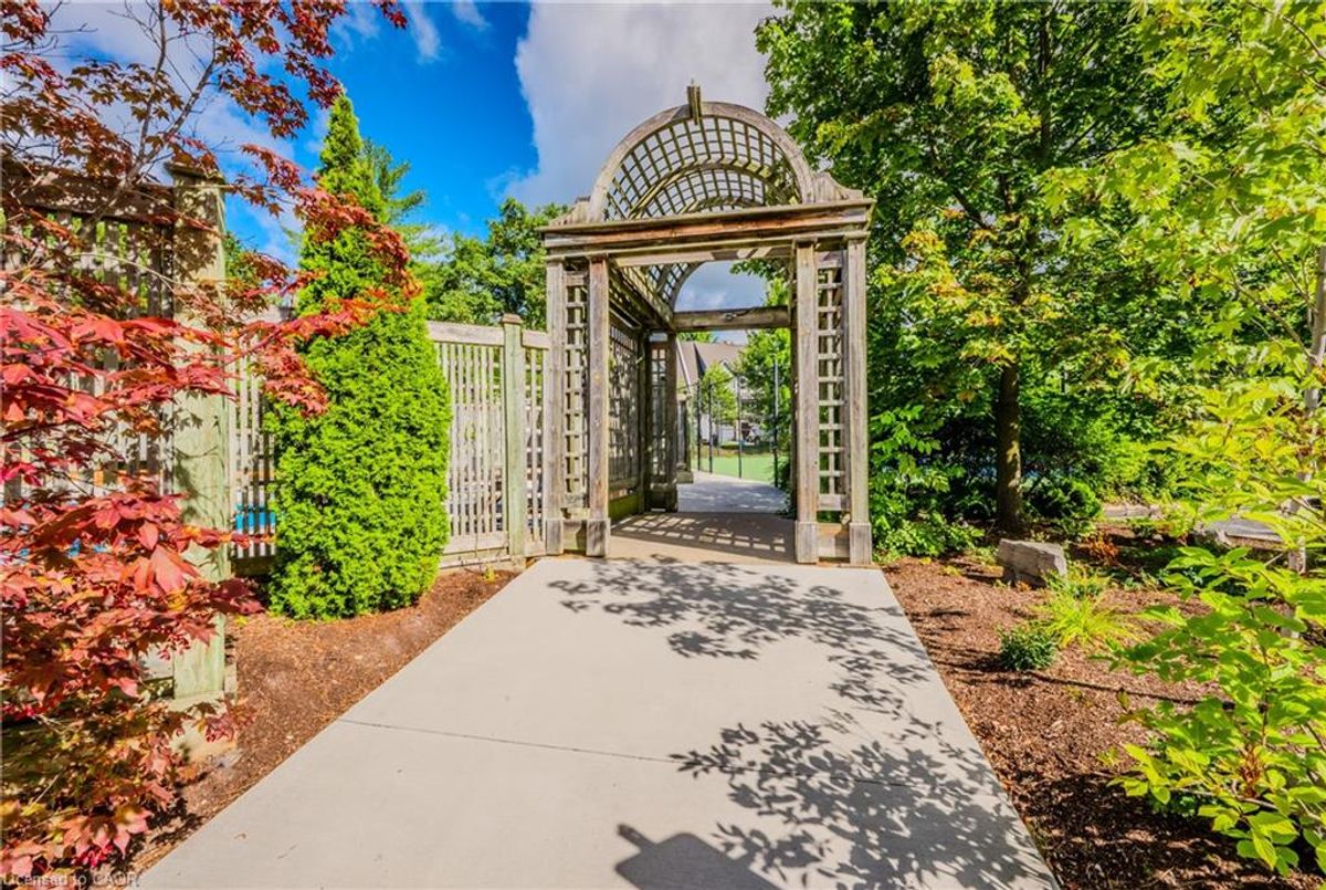 225 Benjamin Road Waterloo 225 Benjamin Road Waterloo