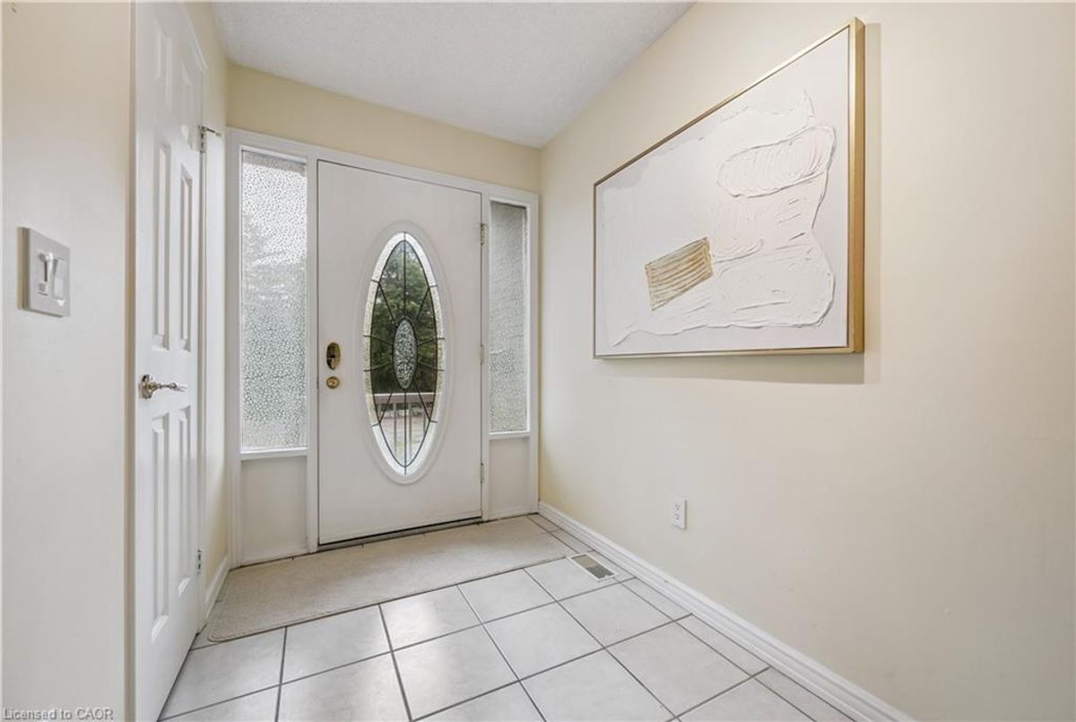 225 Benjamin Road Waterloo 225 Benjamin Road Waterloo