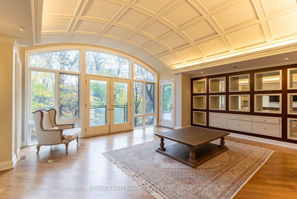 img-gallery