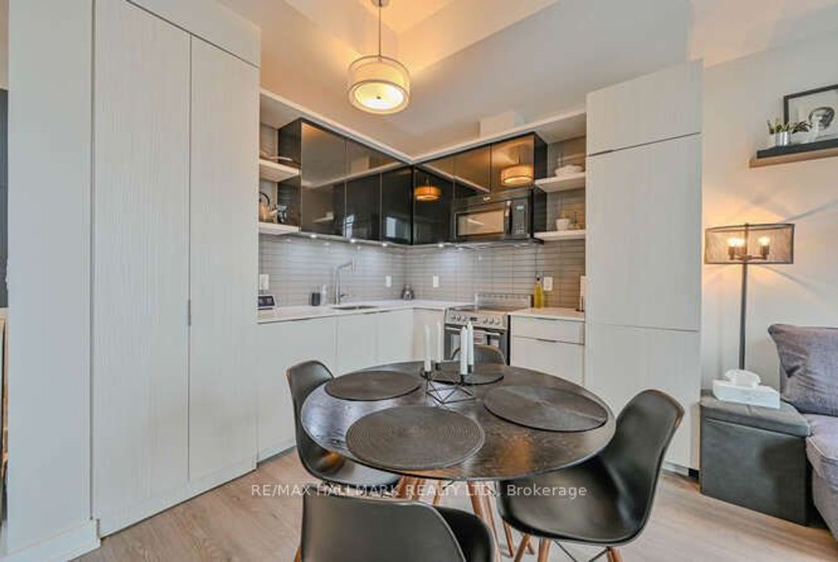 img-gallery