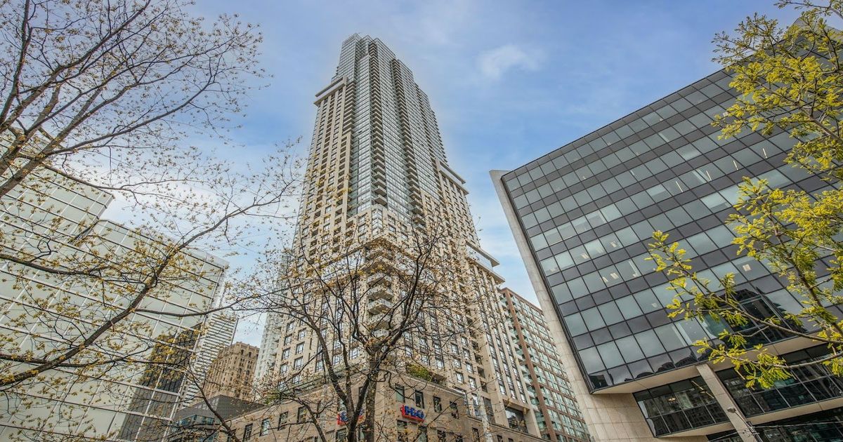 1504-88 Scott Street N Toronto C08