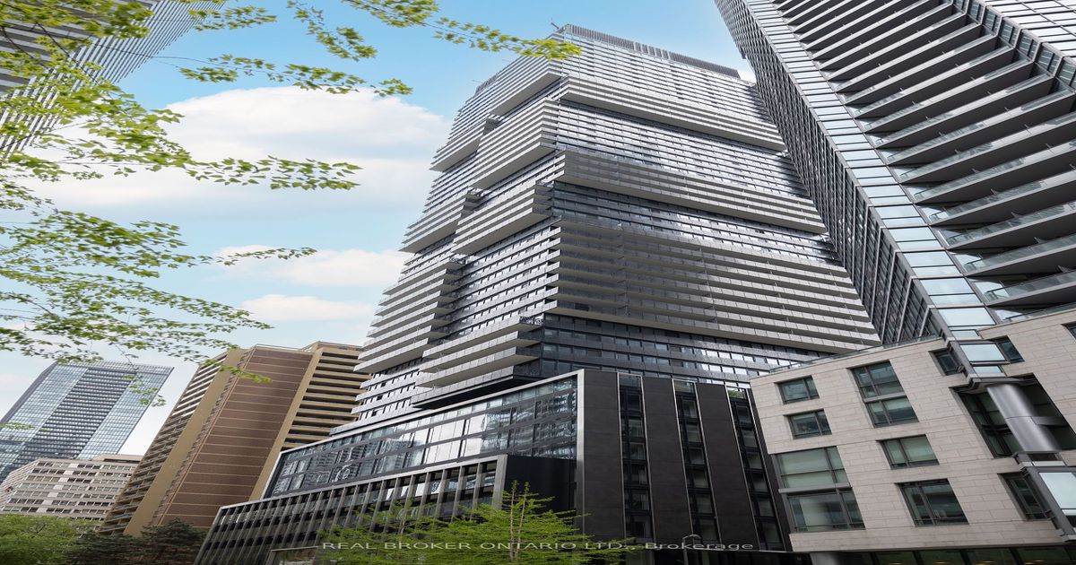 2206-55 Charles Street E Toronto C08