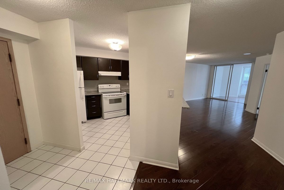 216-24 Wellesley Street W 216-24 Wellesley Street W Toronto C01