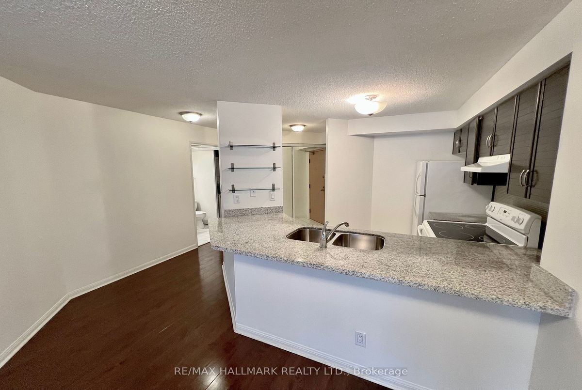 216-24 Wellesley Street W 216-24 Wellesley Street W Toronto C01