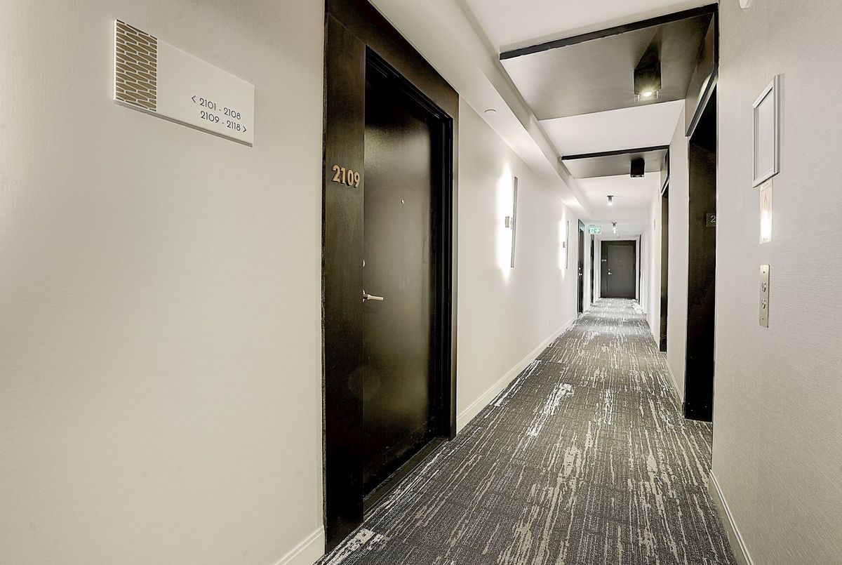 img-gallery