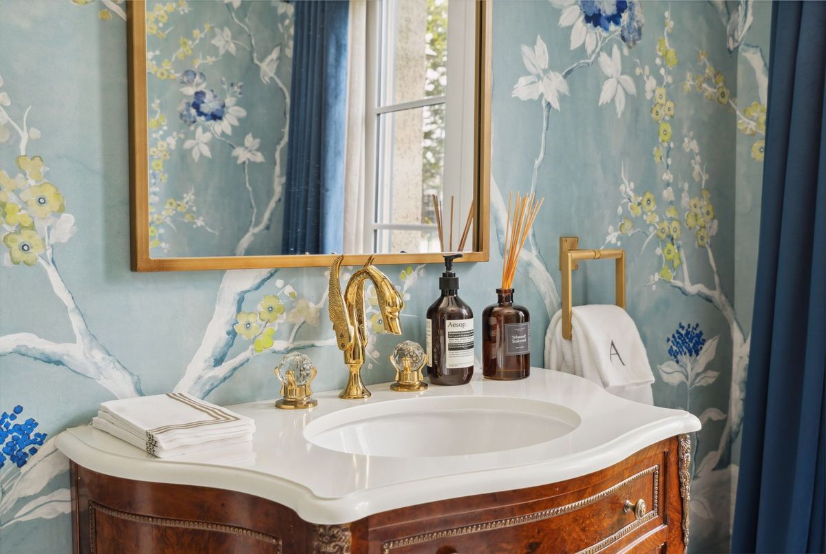 15 Park Lane Circle 15 Park Lane Circle Toronto C12