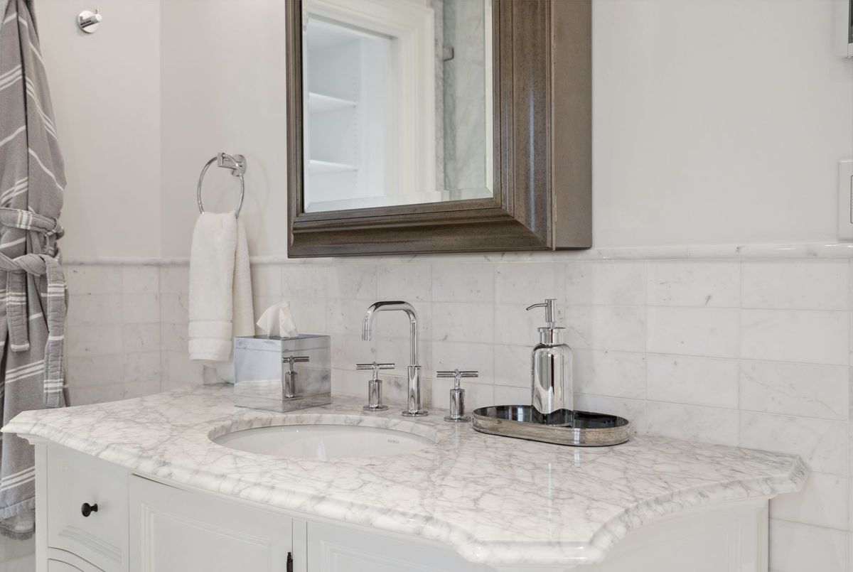 15 Park Lane Circle 15 Park Lane Circle Toronto C12